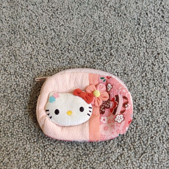 Hello Kitty Coin Purse - Picture 1 of 2